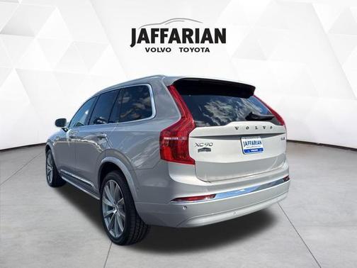 2023 Volvo XC90 B6 Ultimate 7-Seater