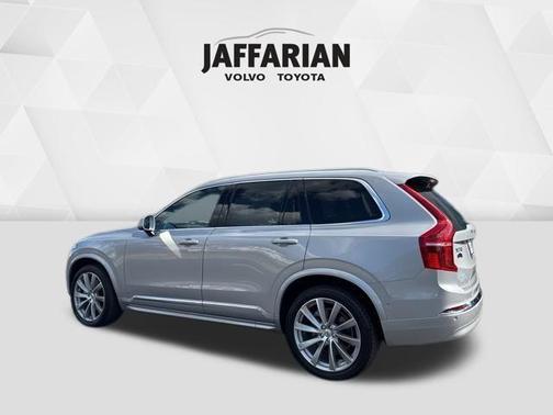 2023 Volvo XC90 B6 Ultimate 7-Seater