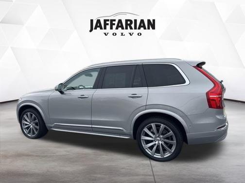 2023 Volvo XC90 B6 Ultimate 7-Seater