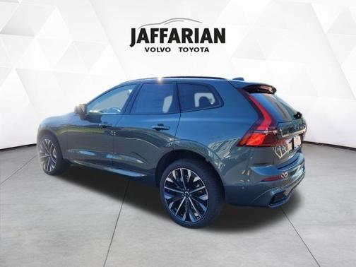 2026 Volvo XC60 B5 Ultra