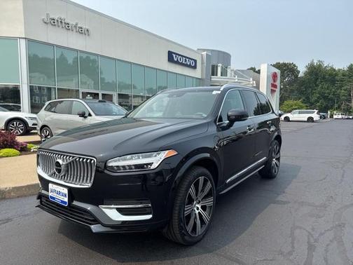 2022 Volvo XC90 Recharge Plug-In Hybrid T8 Inscription Extended Range 7P