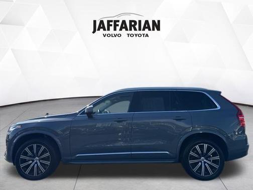 2023 Volvo XC90 B6 Plus 7-Seater