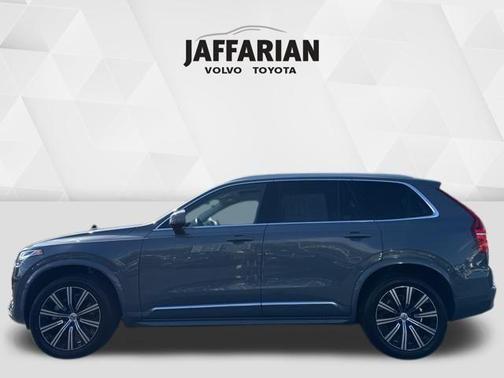 2023 Volvo XC90 B6 Plus 7-Seater