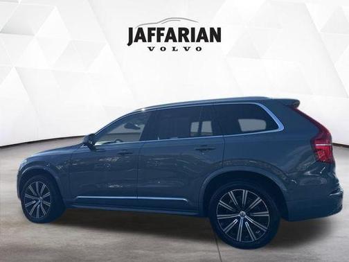 2023 Volvo XC90 B6 Plus 7-Seater