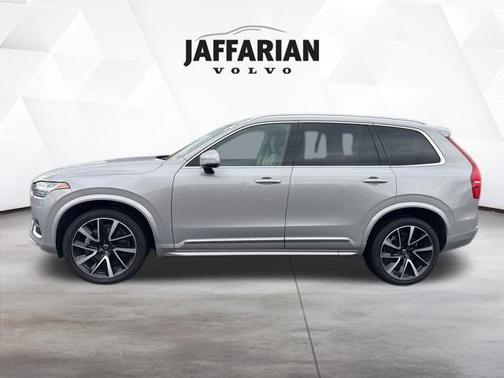 2023 Volvo XC90 B6 Plus 7-Seater