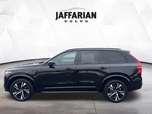 2020 Volvo XC90 Hybrid T8 R-Design 7 Passenger