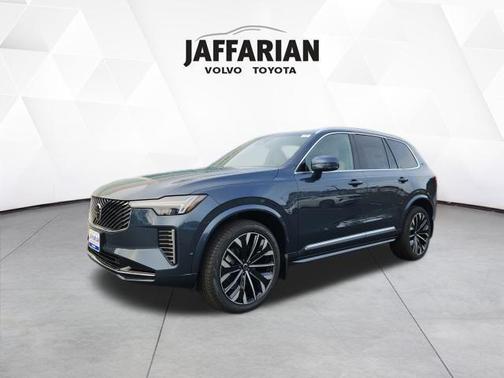 2026 Volvo XC90 B6 Plus 7-Seater