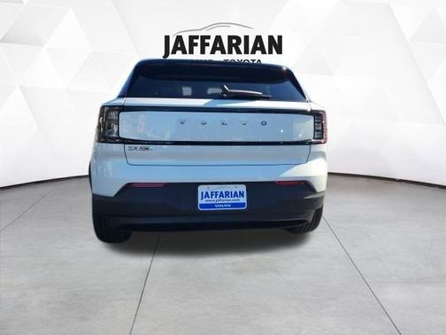 2025 Volvo EX30 Twin Motor Plus