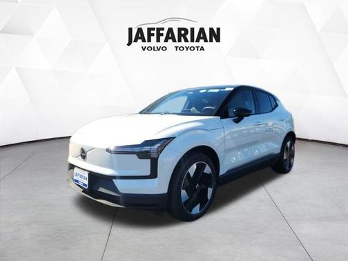 2025 Volvo EX30 Twin Motor Plus