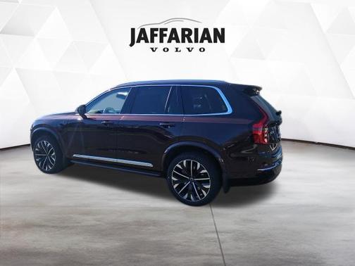 Red Metallic 2026 Volvo XC90 Plug-In Hybrid T8 Ultra