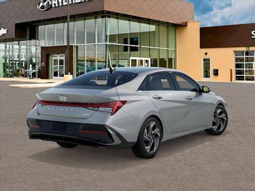 Fluid Metal 2025 Hyundai ELANTRA Limited