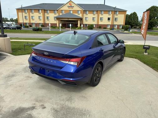 Intense Blue 2023 Hyundai ELANTRA SEL