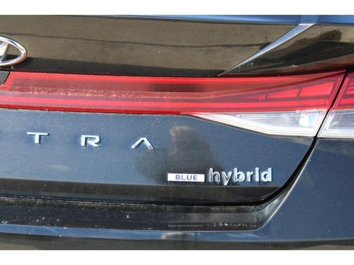 2023 Hyundai ELANTRA HEV Blue