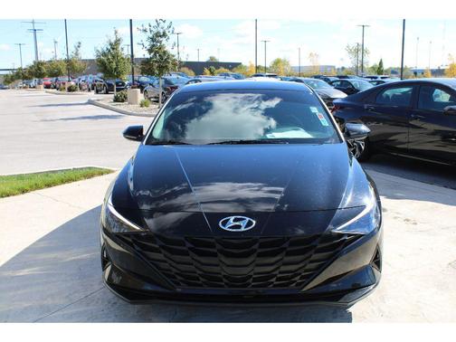2023 Hyundai ELANTRA HEV Blue