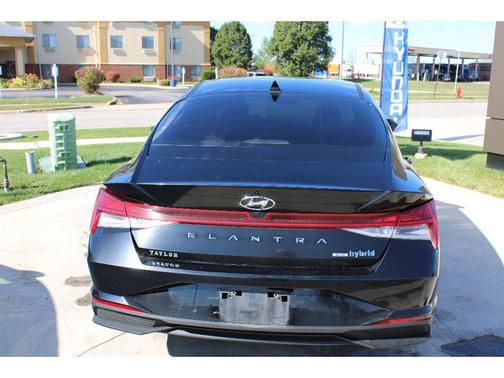 2023 Hyundai ELANTRA HEV Blue