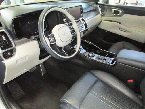 2022 Kia Sorento Plug-In Hybrid SX Prestige
