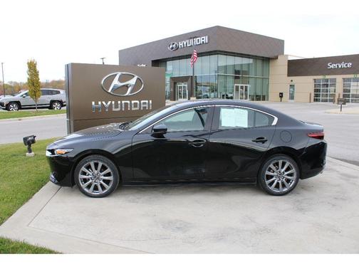 2024 Mazda Mazda3 FWD w/Preferred Package