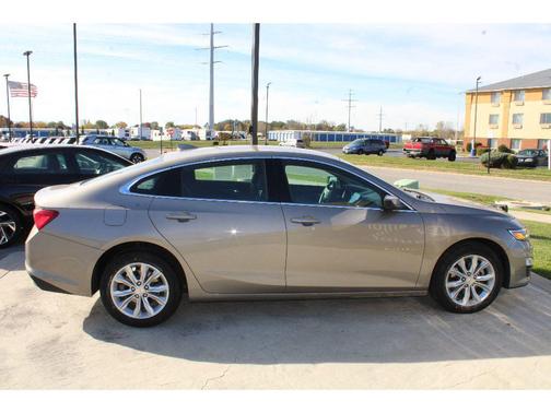 2024 Chevrolet Malibu FWD 1LT