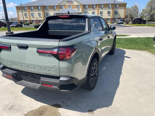 2024 Hyundai SANTA CRUZ SE