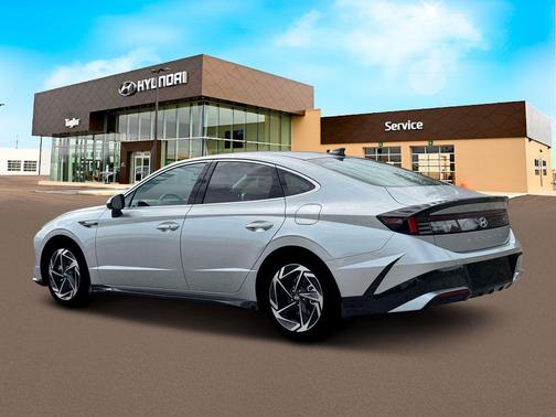 Aero Silver 2026 Hyundai SONATA SEL