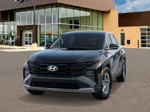 Phantom Black 2026 Hyundai TUCSON SE