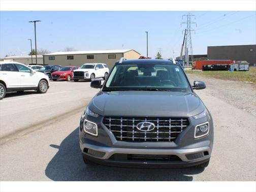 2024 Hyundai VENUE Limited