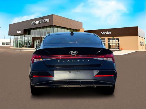 Abyss Black 2026 Hyundai ELANTRA Sport