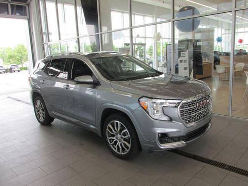 2023 GMC Terrain Denali