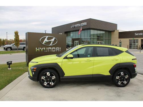 2025 Hyundai KONA SEL