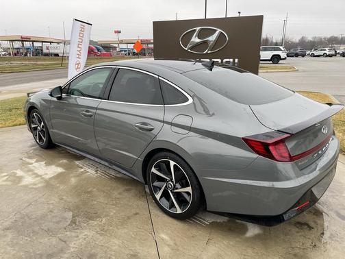 2023 Hyundai SONATA SEL Plus