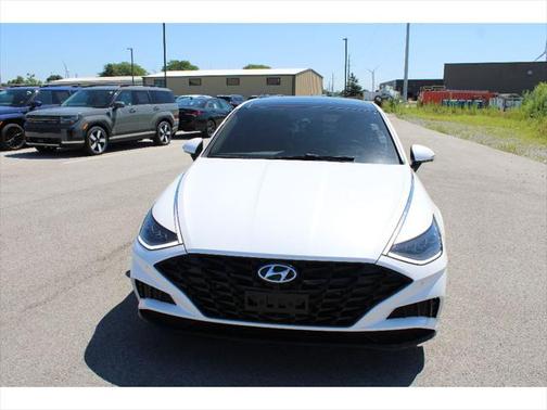 2022 Hyundai SONATA Limited