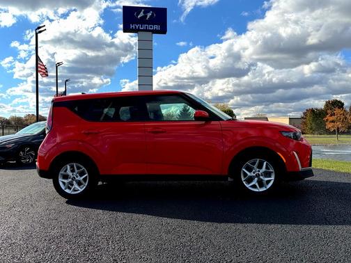 2024 Kia Soul LX