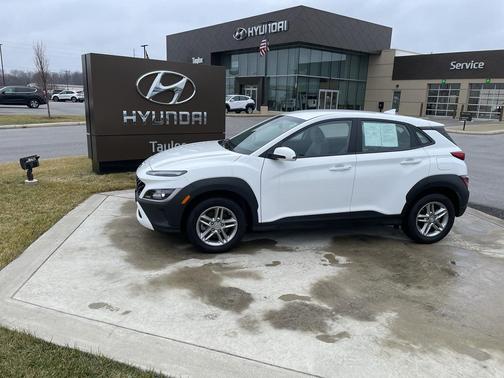 2023 Hyundai KONA SE