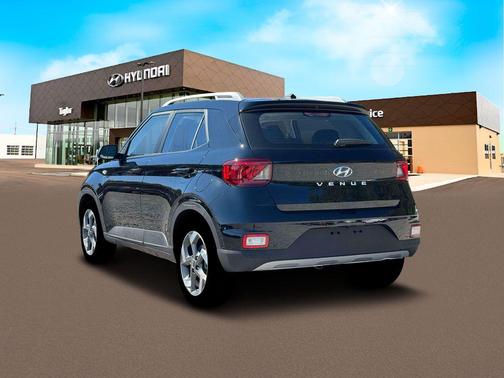 Onyx Black 2026 Hyundai VENUE SEL