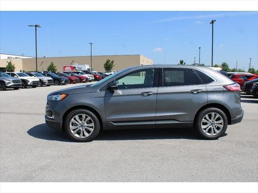 2021 Ford Edge Titanium