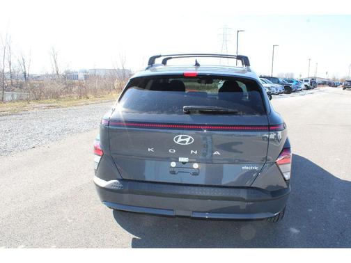 2024 Hyundai KONA EV SEL