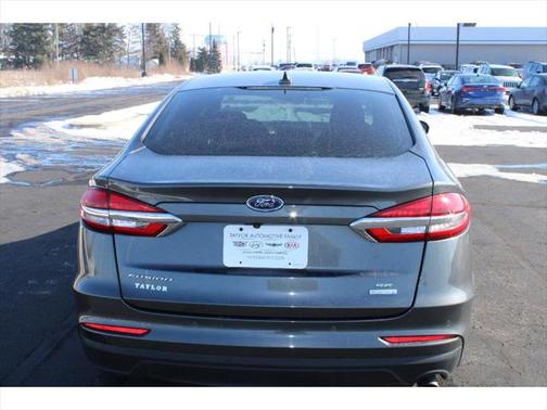 2019 Ford Fusion SE