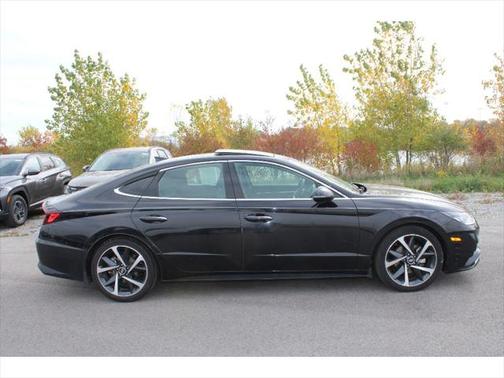 2021 Hyundai SONATA SEL Plus