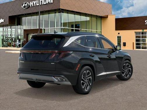 Phantom Black 2025 Hyundai TUCSON Limited