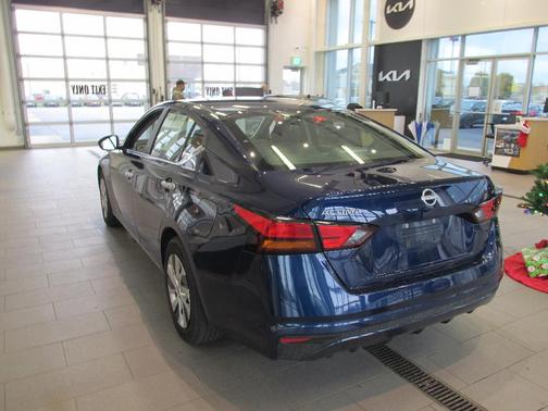 2024 Nissan Altima S FWD