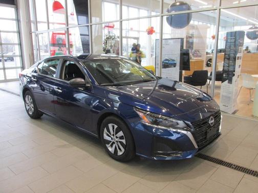 2024 Nissan Altima S FWD