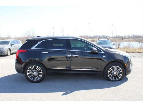 2017 Cadillac XT5 Premium Luxury