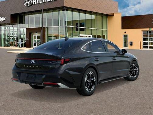 2026 Hyundai SONATA SEL