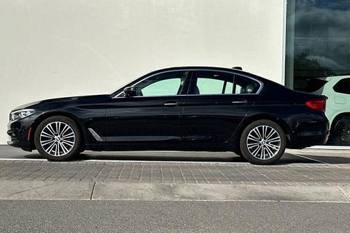 2018 BMW 530 530i