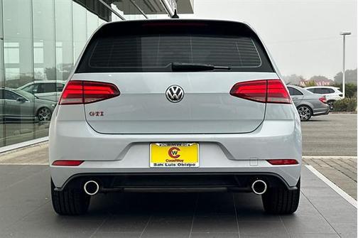 2020 Volkswagen Golf GTI 2.0T SE DSG