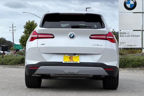 Mineral White Metallic 2026 BMW X3 30 xDrive