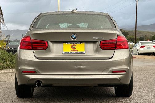 2018 BMW 320 i