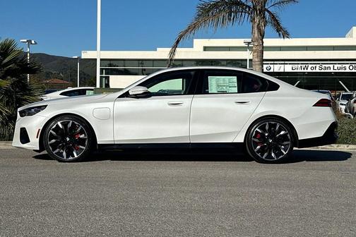 2026 BMW 550e xDrive