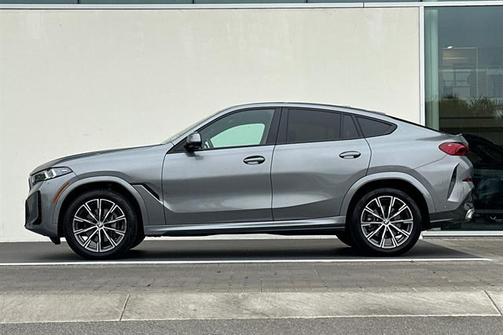 2025 BMW X6 xDrive40i