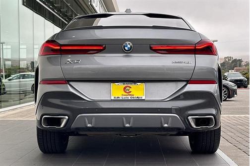 2025 BMW X6 xDrive40i
